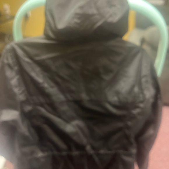 Ladies new direction jacket with zip out hood. - Picture 2 of 5